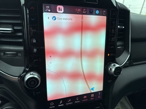 New 2026 RAM 1500 4x4 Crew Cab image 52