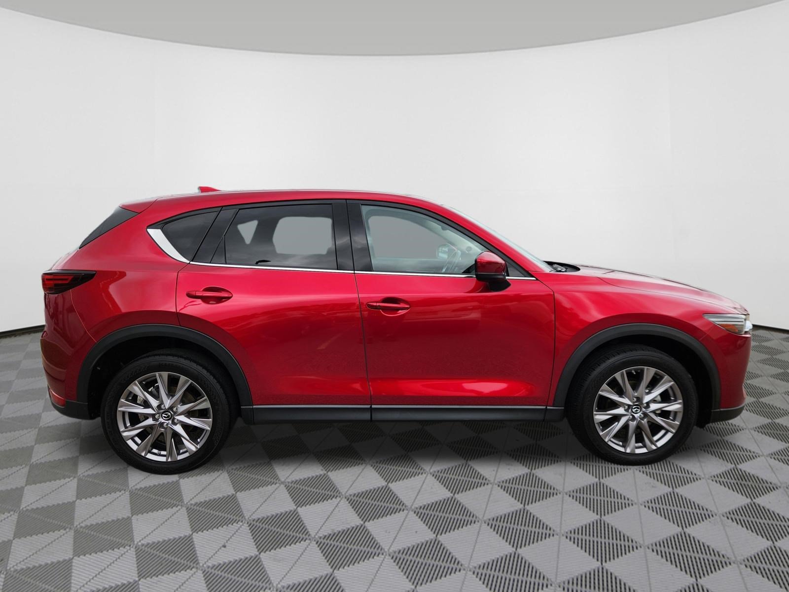 Used 2019 MAZDA CX-5 Grand Touring w/ GT Premium Package AWD/4WD image 6