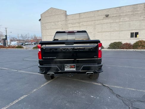 Used 2021 Chevrolet Silverado 1500 LT Trail Boss w/ Convenience Package II AWD/4WD image 6