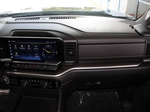 Used 2025 Chevrolet Silverado 2500 LT w/ Trail Boss Package AWD/4WD image 27