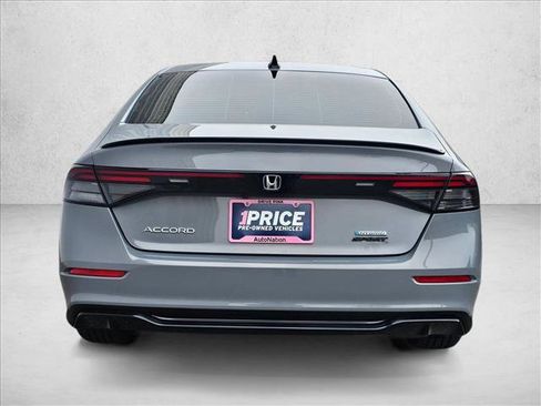 Used 2024 Honda Accord Sport image 4