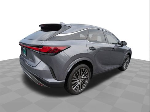 Used 2023 Lexus RX 350 FWD w/ Accessory Package image 4