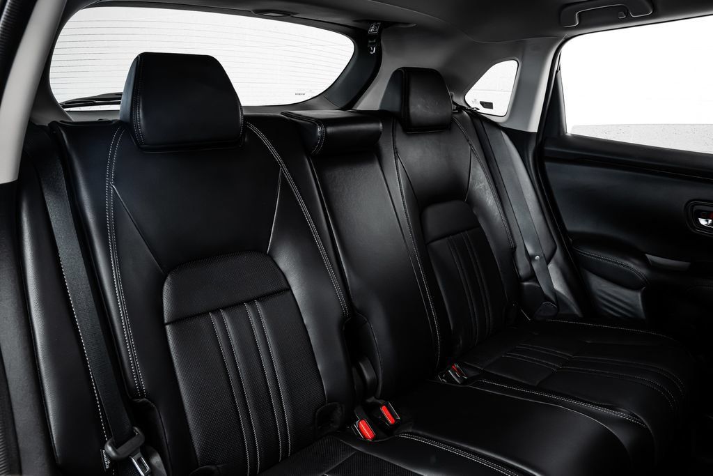 Used 2023 Honda HR-V EX-L image 33