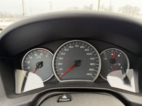 Used 2007 Pontiac Grand Prix Base w/ Sun And Sound Package image 32