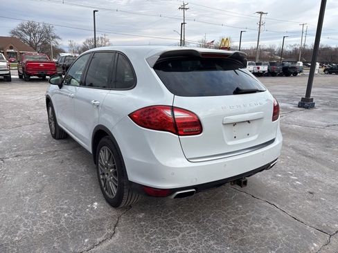 Used 2014 Porsche Cayenne image 3