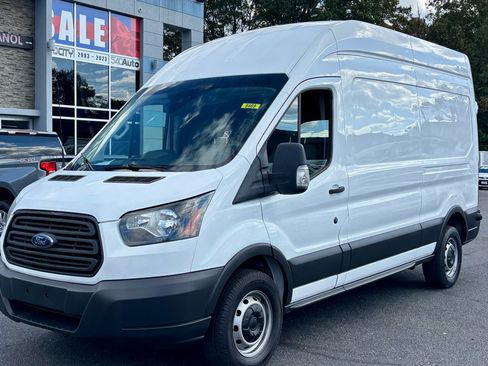 Used 2018 Ford Transit 250 148 High Roof image 2