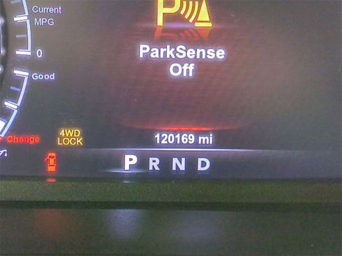 Used 2018 RAM 2500 Big Horn w/ Sport Appearance Group image 11