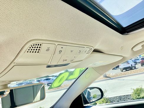 Used 2020 Mercedes-Benz E 350 Sedan w/ Premium Package image 15