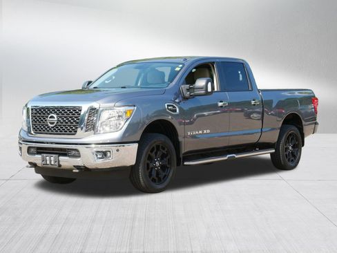 Certified 2017 Nissan Titan SV RWD image 3