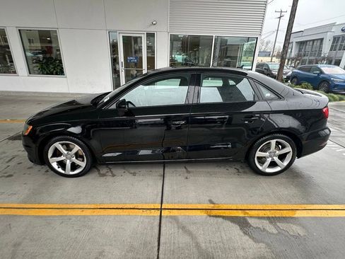 Used 2016 Audi A3 2.0T Premium image 4