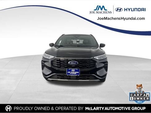 Used 2023 Ford Escape ST-Line w/ Tech Pack #1 AWD/4WD image 3