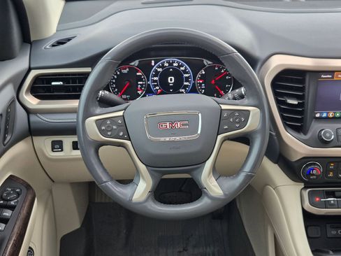 Used 2020 GMC Acadia Denali image 23