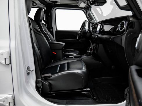 Used 2022 Jeep Wrangler Unlimited Rubicon w/ Xtreme Recon 35" Tire Package image 46