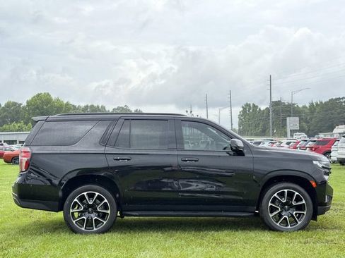 Used 2023 Chevrolet Tahoe RST w/ Luxury Package AWD/4WD image 5