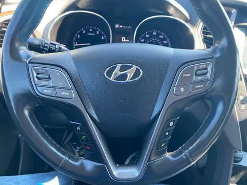 Used 2018 Hyundai Santa Fe Sport w/ 2.0T Ultimate Tech Package 05 AWD/4WD image 19