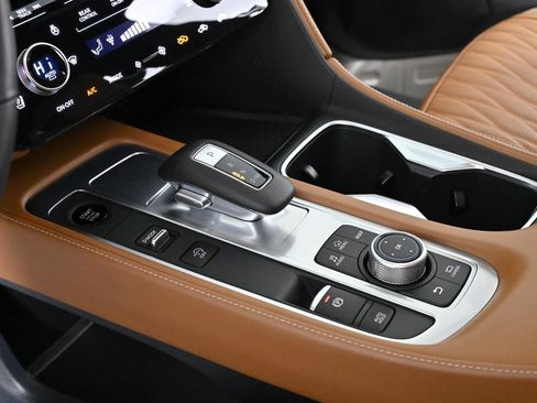 Certified 2026 INFINITI QX60 Autograph w/ Dark Cargo Package image 16