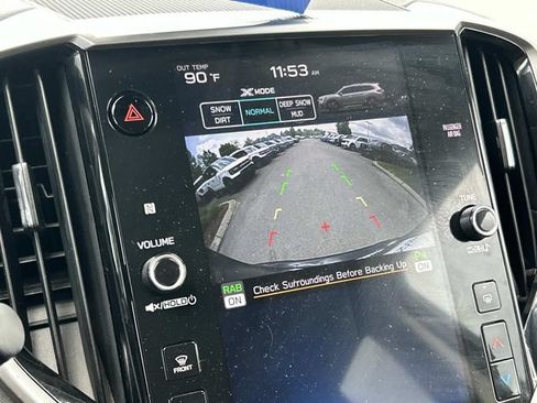 Used 2023 Subaru Ascent Limited AWD/4WD image 41