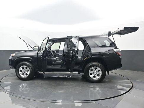 Used 2024 Toyota 4Runner SR5 Premium w/ Moonroof Package AWD/4WD image 34