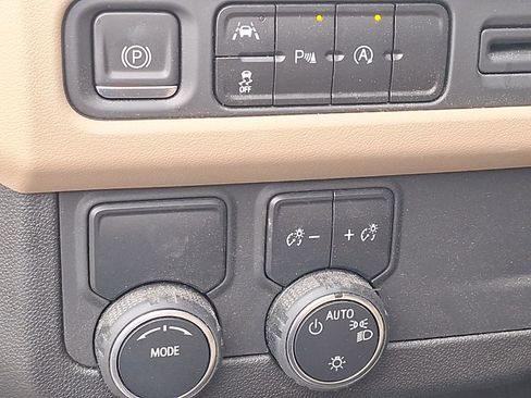 Certified 2023 Chevrolet Tahoe Premier image 29