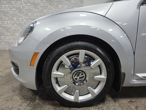 Used 2013 Volkswagen Beetle 2.5 image 50