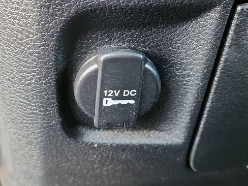 Used 2017 RAM 2500 Laramie w/ Off Road Package AWD/4WD image 24
