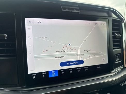 Used 2025 Ford F250 Lariat w/ Chrome Package image 3