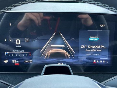 New 2025 Chevrolet Traverse Z71 w/ Enhanced Driving Package image 32