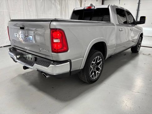 Used 2025 RAM 1500 Laramie AWD/4WD image 7