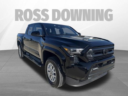 Used 2025 Toyota Tacoma SR5 RWD image 9