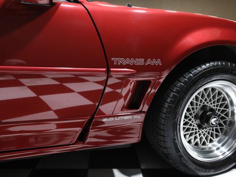 Used 1990 Pontiac Firebird Trans Am RWD image 24