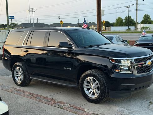 Used 2018 Chevrolet Tahoe LT AWD/4WD image 3