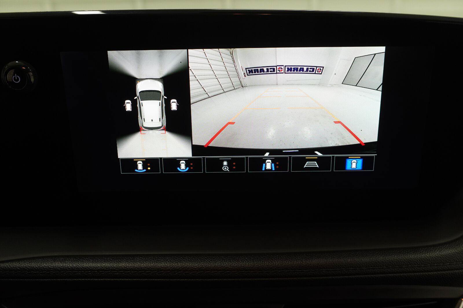 Used 2024 Buick Encore GX Sport Touring w/ Comfort Package FWD image 19