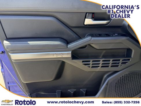 Used 2025 Toyota Tacoma TRD Off-Road AWD/4WD image 20
