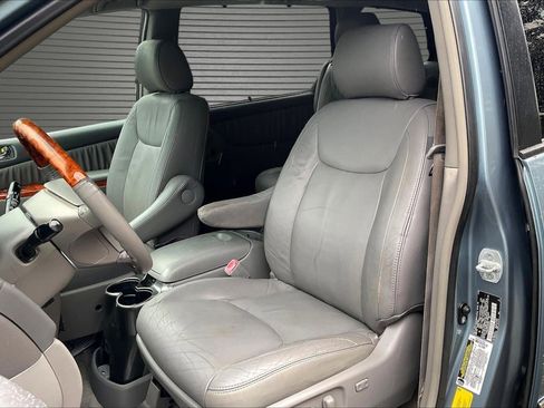 Used 2006 Toyota Sienna XLE Limited AWD/4WD image 20