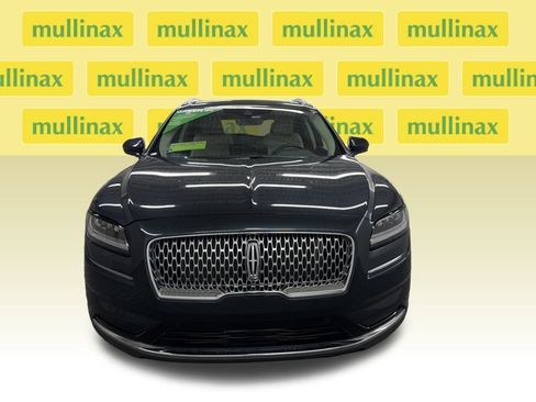 Used 2022 Lincoln Nautilus Reserve w/ Equipment Group 201A image 15