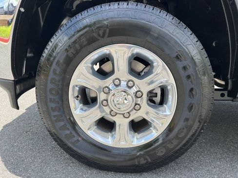Certified 2026 RAM 2500 Big Horn AWD/4WD image 12