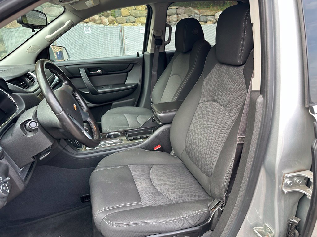 Used 2015 Chevrolet Traverse LT w/ Style and Technology Package AWD/4WD image 17