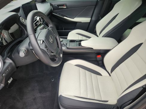 Used 2021 Lexus IS 350 F Sport w/ Navigation Package RWD image 5