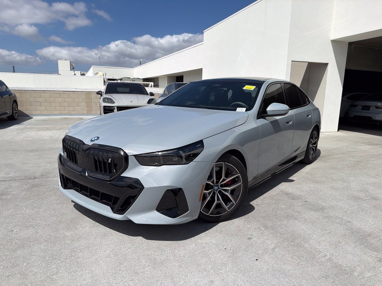 Certified 2024 BMW i5 eDrive40i w/ Executive Package RWD image 3