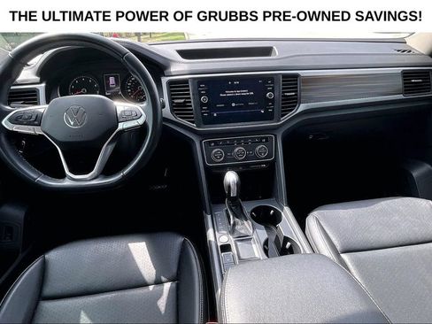 Used 2021 Volkswagen Atlas SE w/ Panoramic Sunroof Package FWD image 18