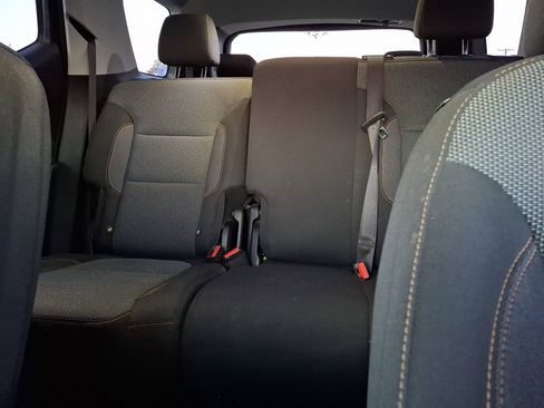 Used 2019 Chevrolet Traverse LS image 19