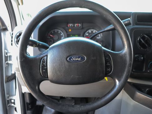 Used 2016 Ford E-450 and Econoline 450 Super Duty w/ Power Windows & Locks Group RWD image 23