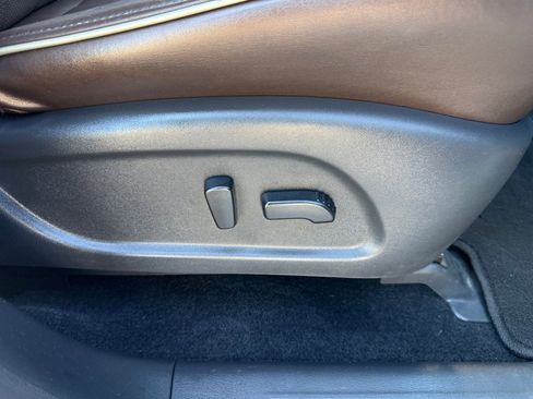 Used 2019 INFINITI QX60 Luxe w/ Essential Package image 24