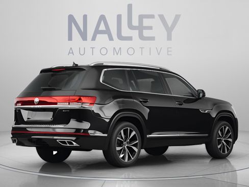 Used 2025 Volkswagen Atlas SEL Premium R-Line AWD/4WD image 3