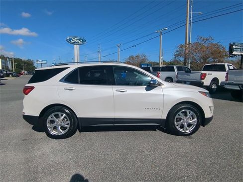 Used 2021 Chevrolet Equinox Premier image 4