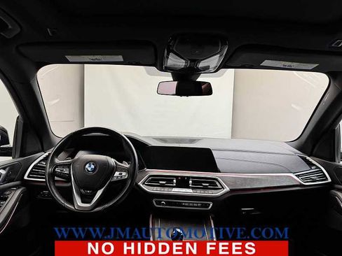 Used 2022 BMW X5 xDrive40i w/ Premium Package image 12
