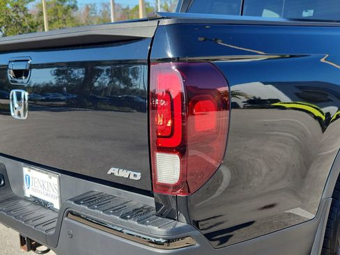 Used 2017 Honda Ridgeline Black Edition image 7