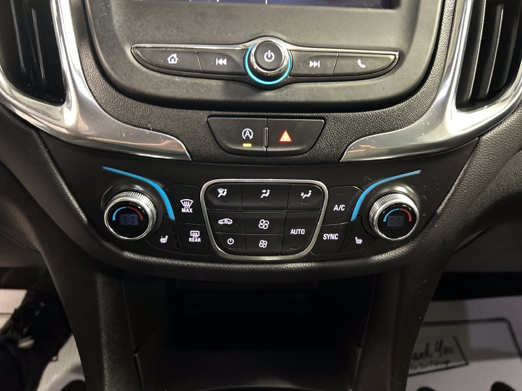 Used 2024 Chevrolet Equinox LT AWD/4WD image 19