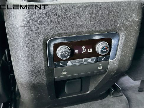 Used 2021 Chevrolet Suburban Premier w/ Premium Package AWD/4WD image 35