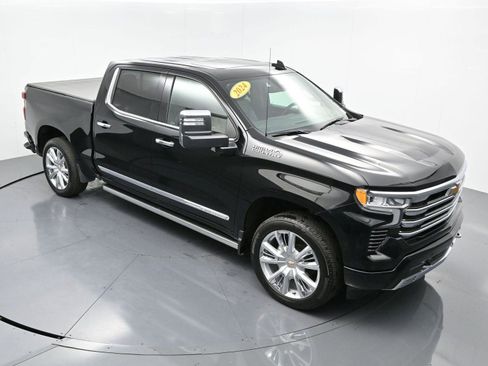 Used 2024 Chevrolet Silverado 1500 High Country w/ High Country Premium Package image 41